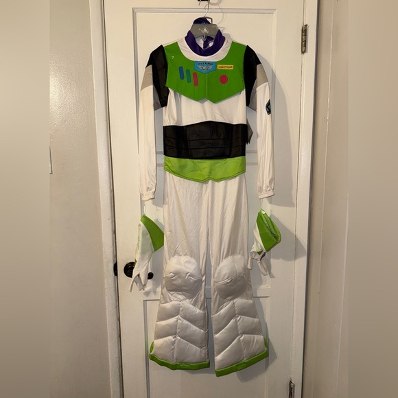 Buzz Lightyear Adaptive Costume for Kids – Toy Story LARGE NWT - Picture 5 of 7